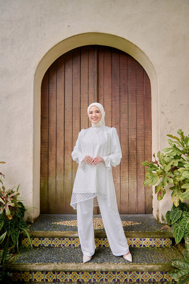 ZM Zaskia Mecca - Gauri Tunik - White Series - Binar Samudra - Raya Collection Gamis Lebaran Premium